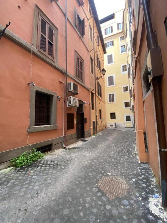 Casa Arco Della Chiesa Nuova - Pantheon & Navona Apartment Roma Exterior foto